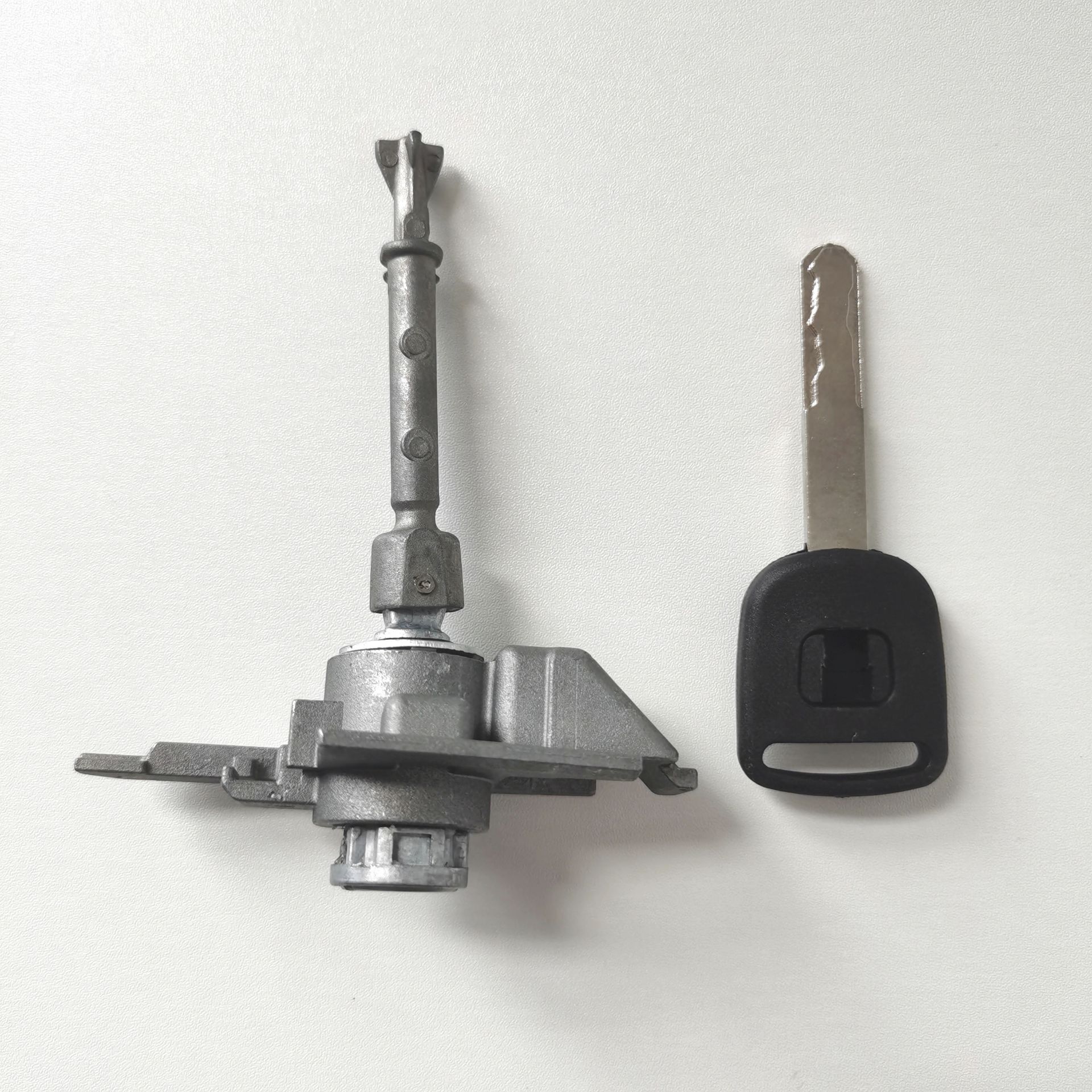 Left Door Lock / Centrol Control Lock for Honda XR-V XRV 
