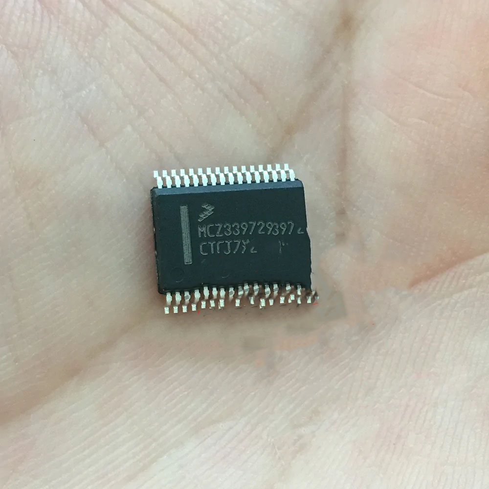 5pcs MCZ33972AEW automotive consumable Chip IC components