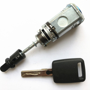 Left car door lock kit for Audi A4L Q5 A6L C7 B8