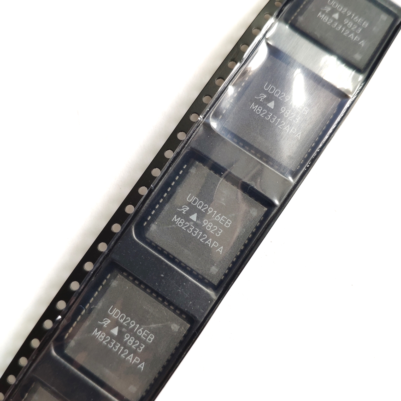 Original New UDQ2916EB Chip - Pack of 5
